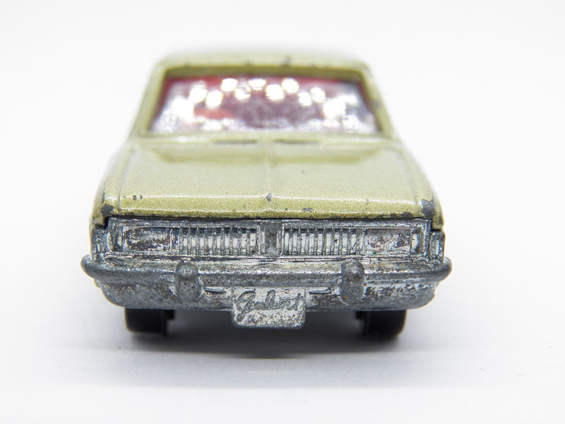 Illustration for article titled Land of the Rising Sun-day - Tomica Mitsubishi Colt Galant